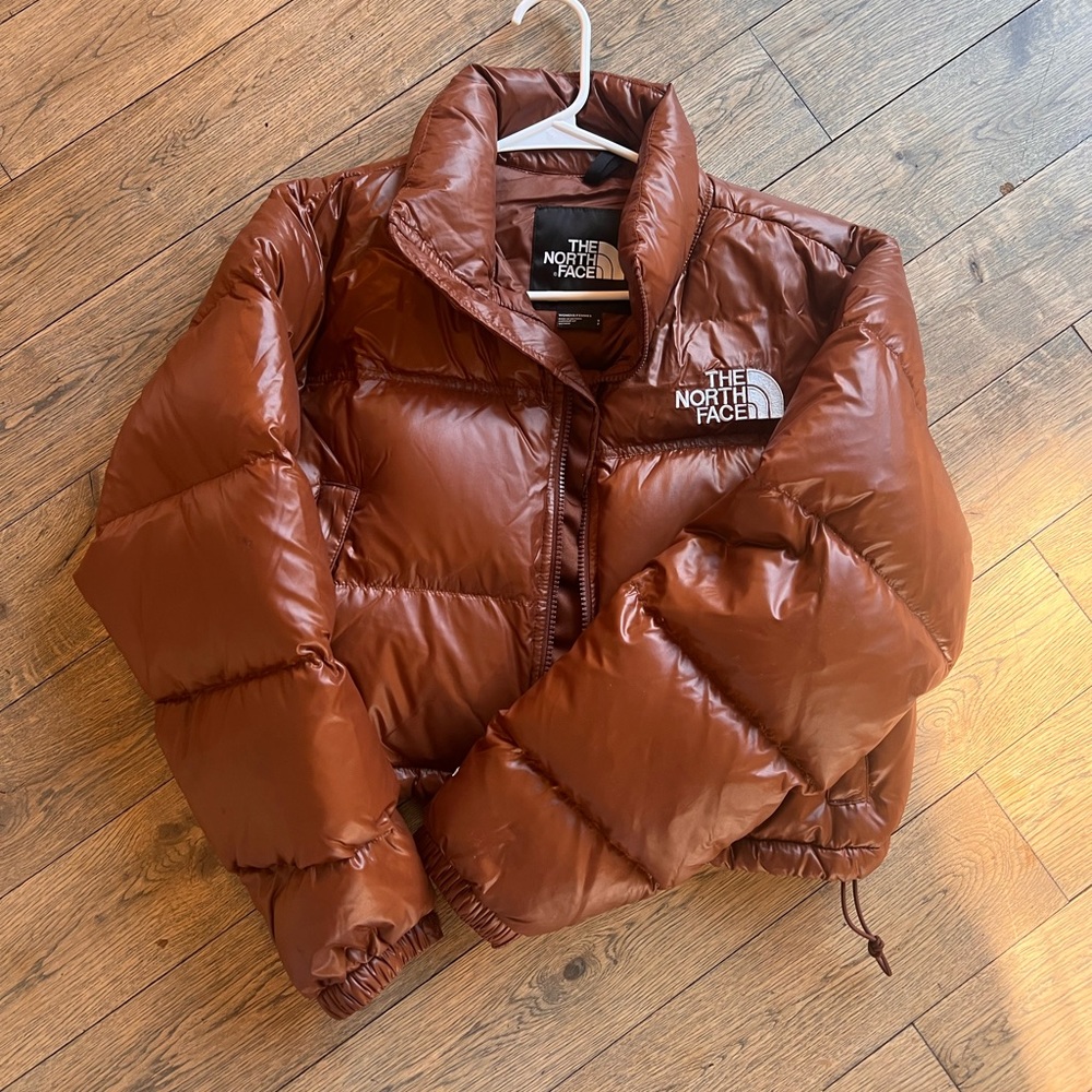 North face crop puff jacket S